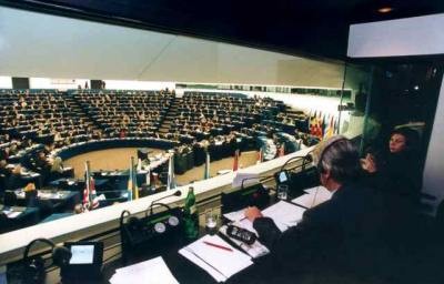 Dolmetscherkabine im Europäischen Parlament