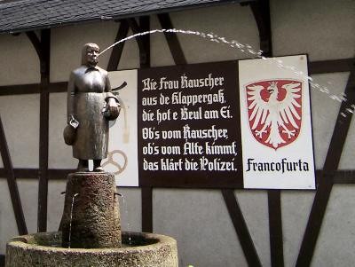 Frau-Rauscher-Denkmal in Frankfurt-Sachsenhausen